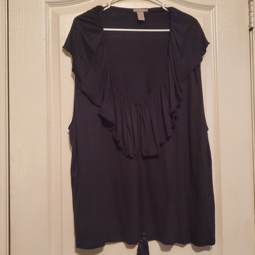 H&M Black sleeveless blouse